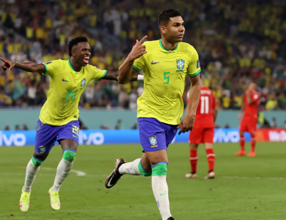 casemiro-membela-neymar-atas-kepulangannya